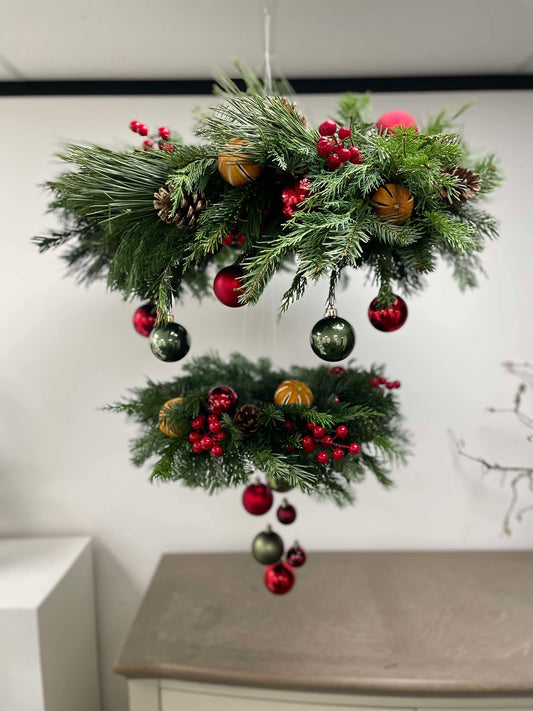 Festive chandelier workshop